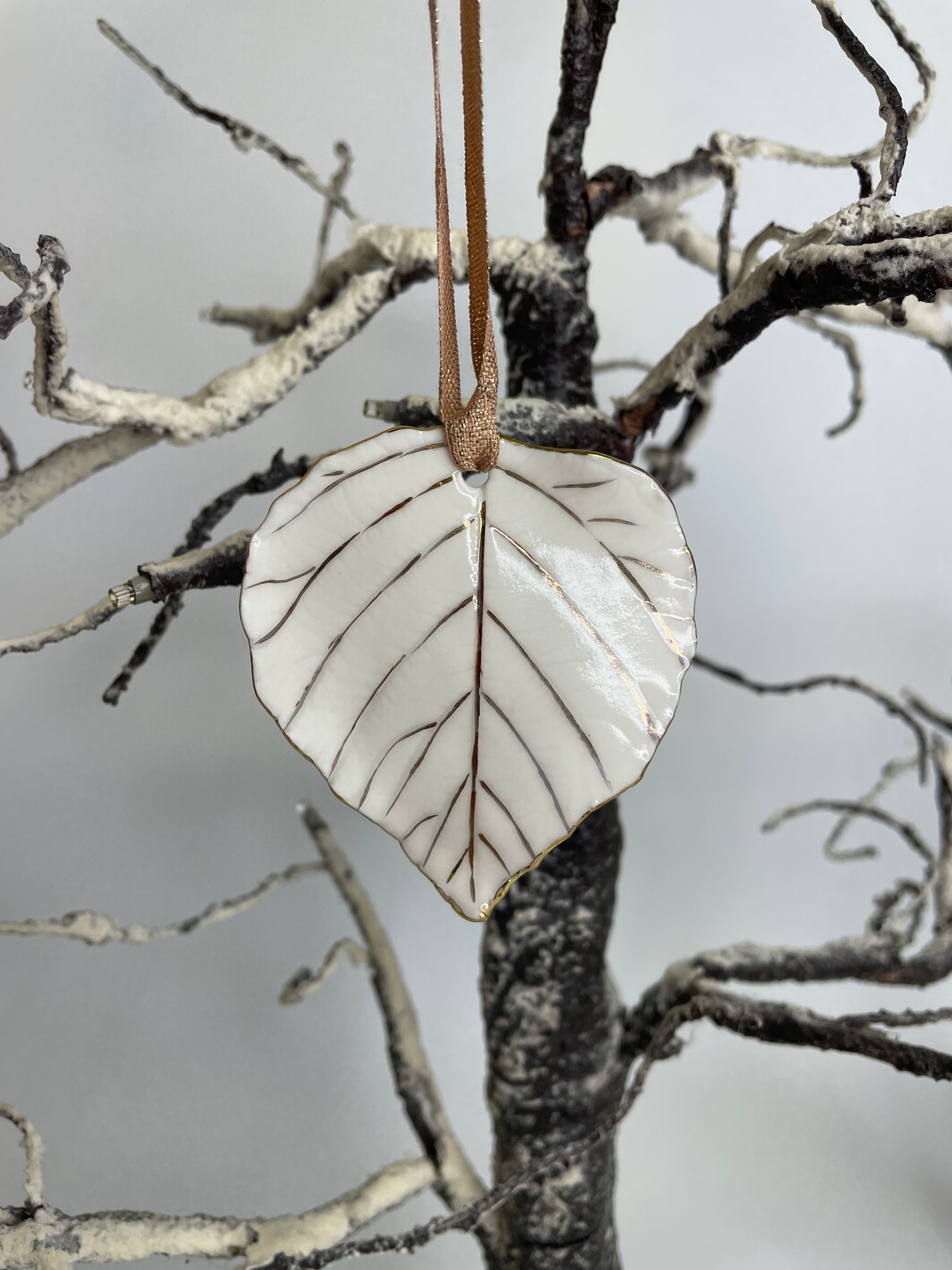 Leaf decoration