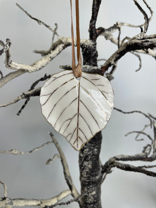 Leaf decoration